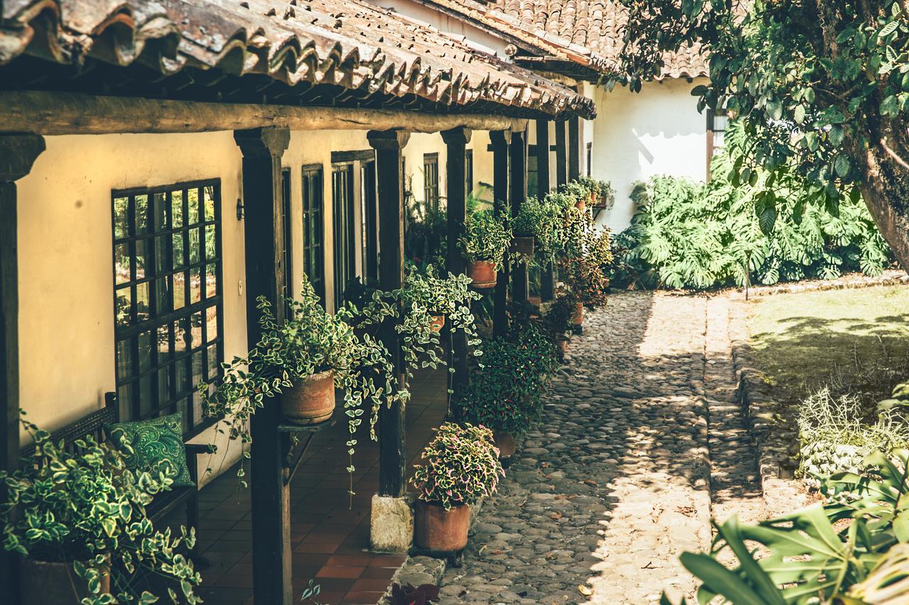 Hotel Hacienda Baza Tibana Exterior foto
